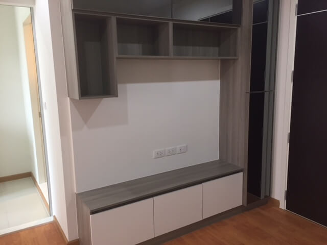 テレビ台